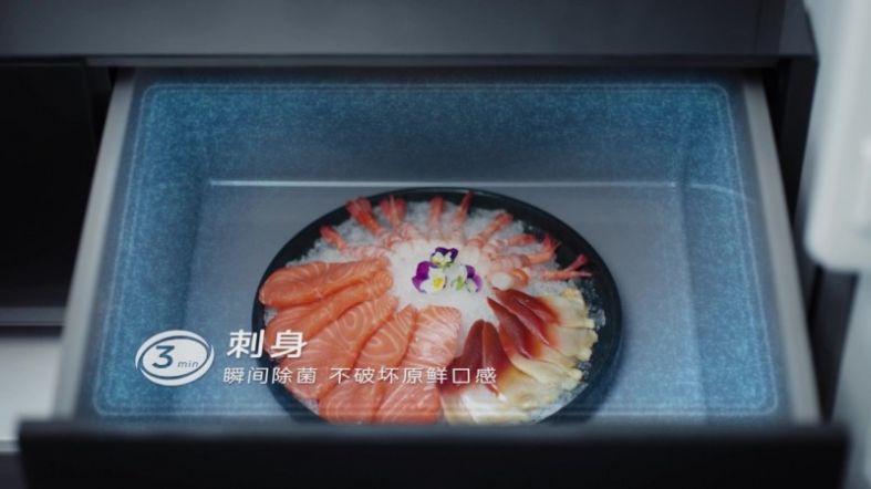 冰箱以技术进阶满足多元饮食需求爱游戏网站入口美的微晶口感保鲜(图2)